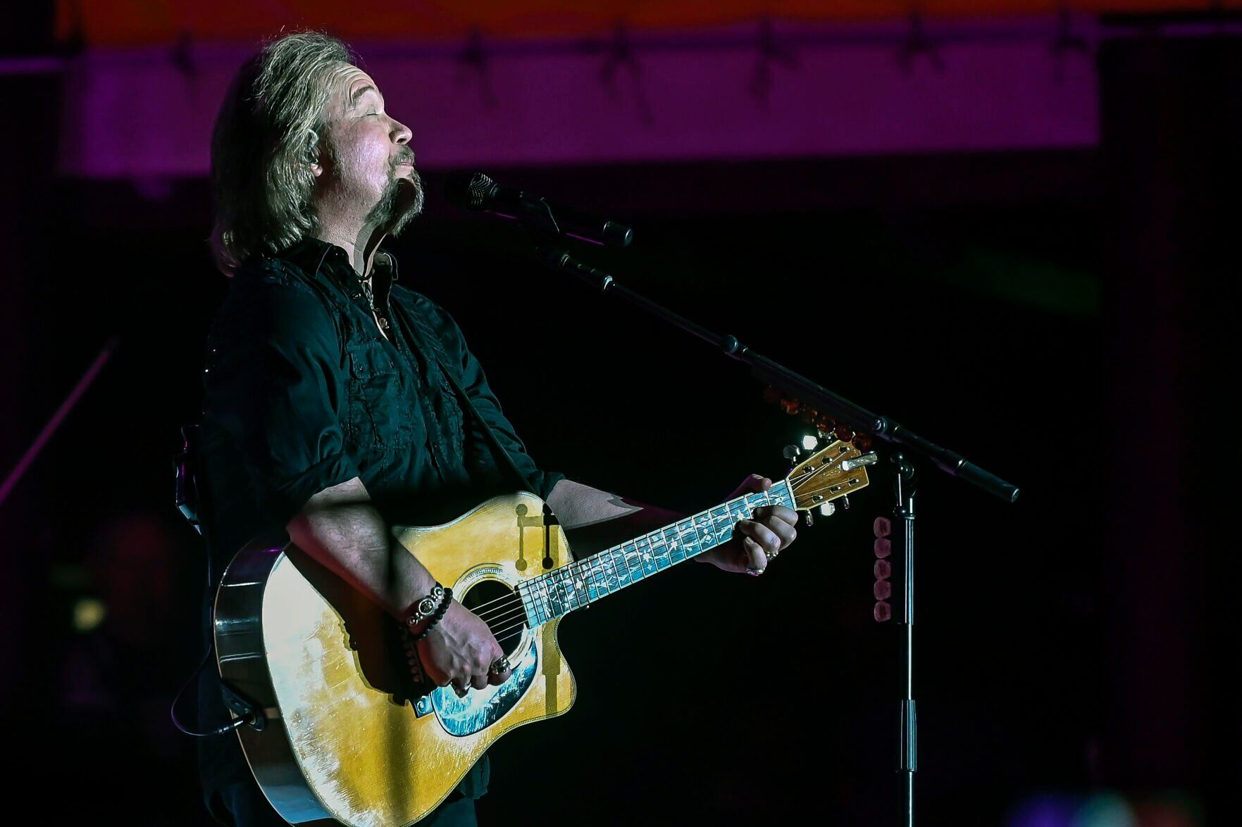 081222-TravisTritt3.jpg